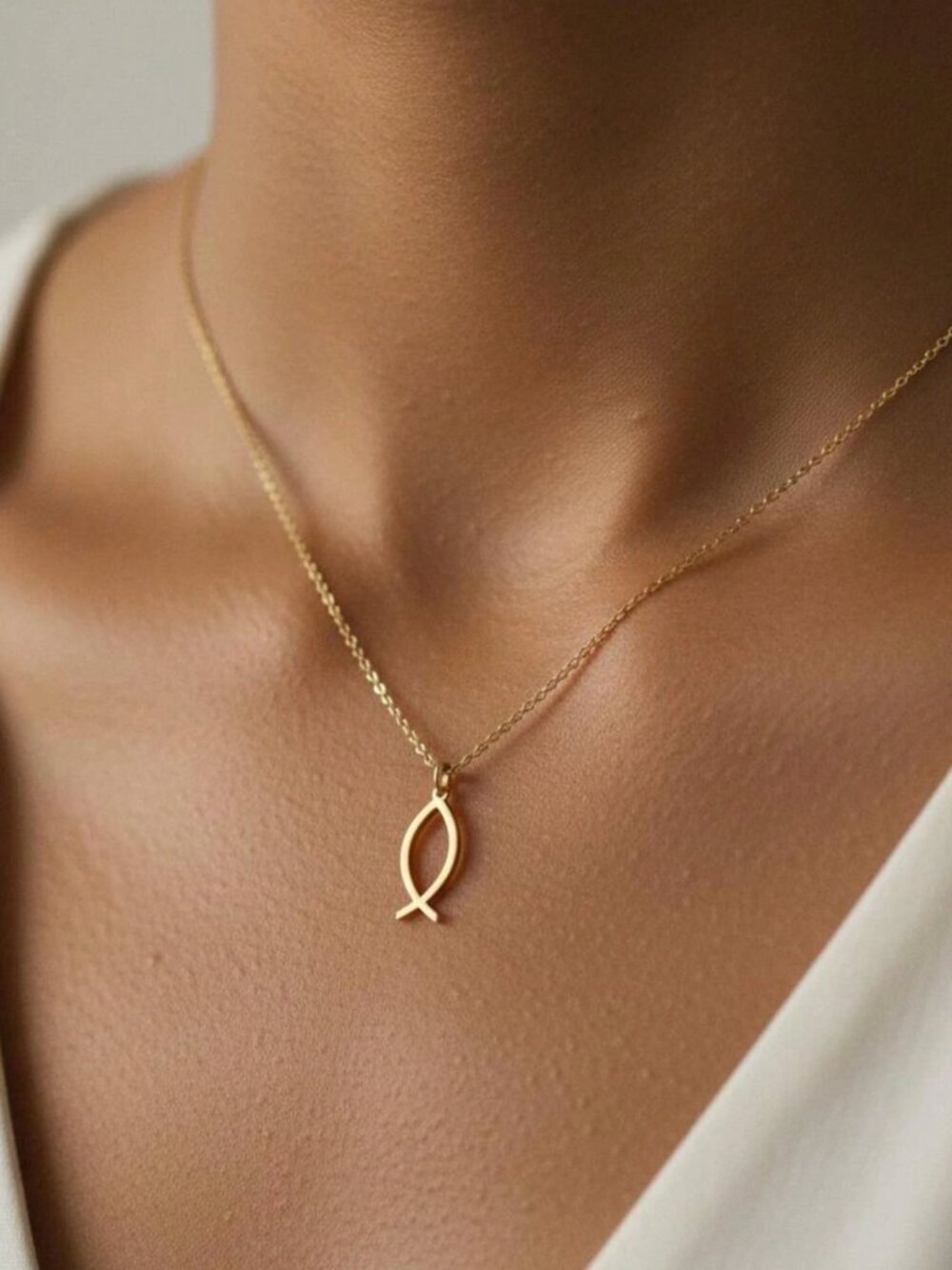Stainless‎ Steel Necklace Pendant In Fish Shape